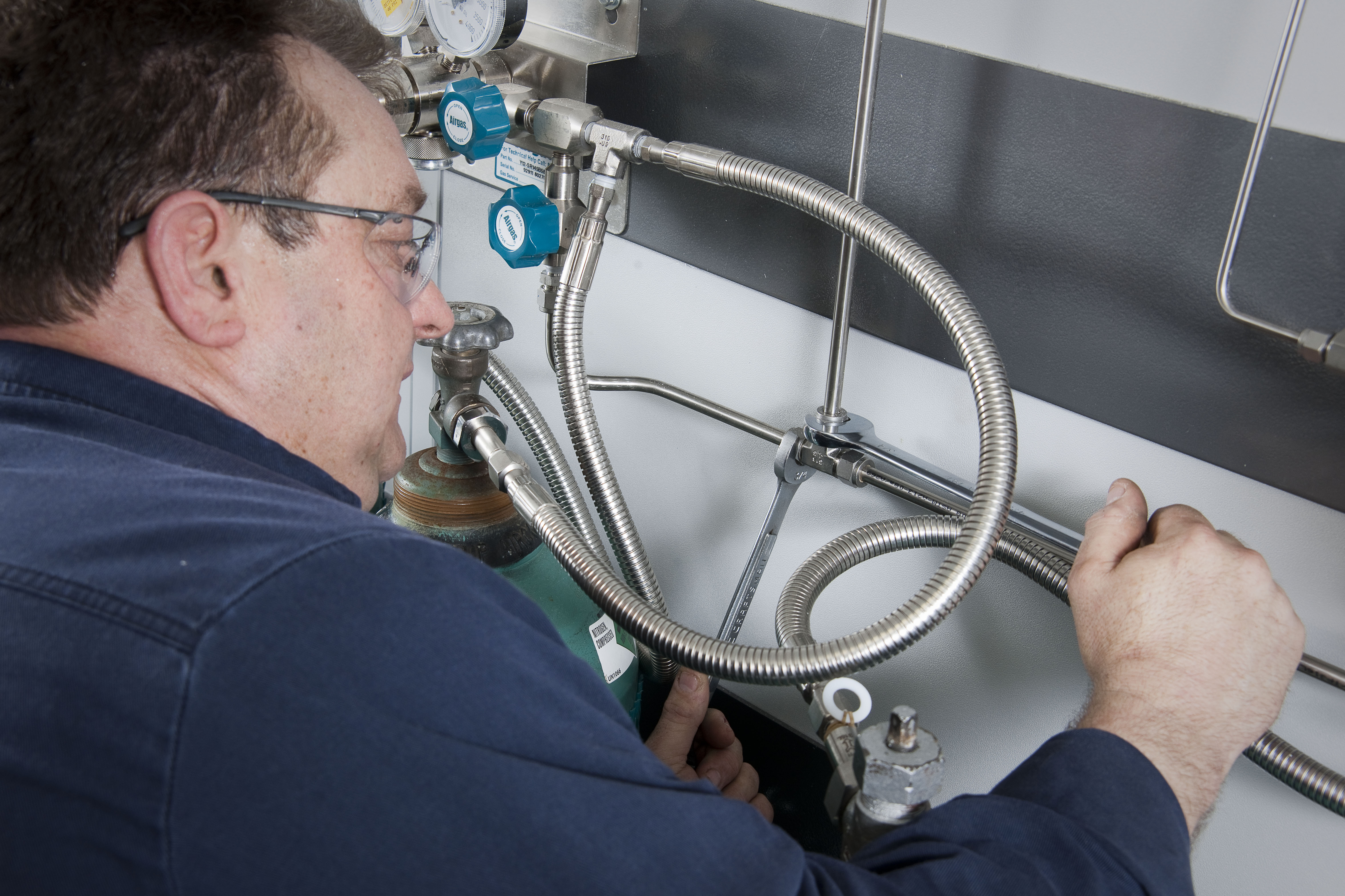 Tube Fitting Installation