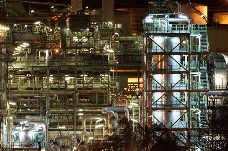 chemical_plant-resized-600